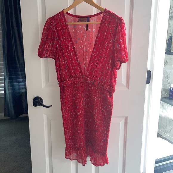 FREE PEOPLE BABY LOVE SMOCKED BODYCON
SHORT DRESSES Sheer Bright Red Small - Picture 4 of 9